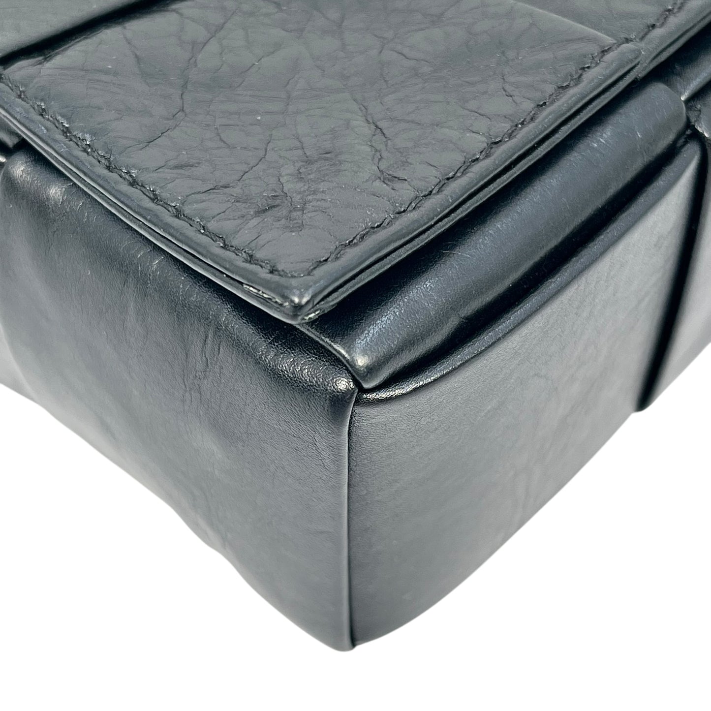 Bottega Veneta マキシ イントレチャート カセット ミニ ショルダーバッグ - ブラック