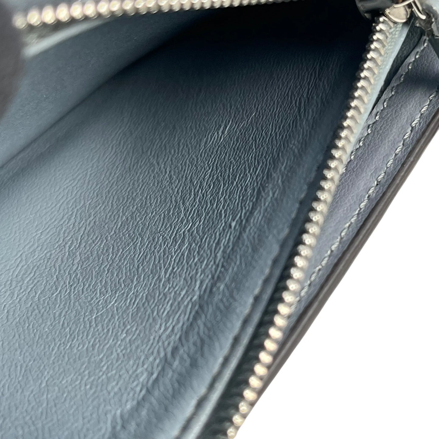 FENDI ピーカブー コンチネンタル ロングウォレット - ブルー