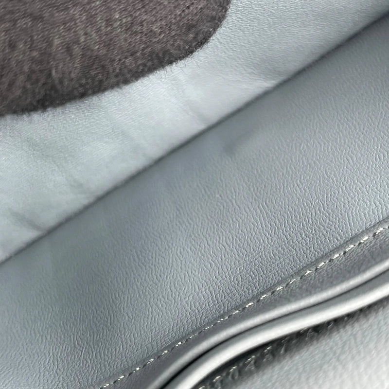 FENDI ピーカブー コンチネンタル ロングウォレット - ブルー