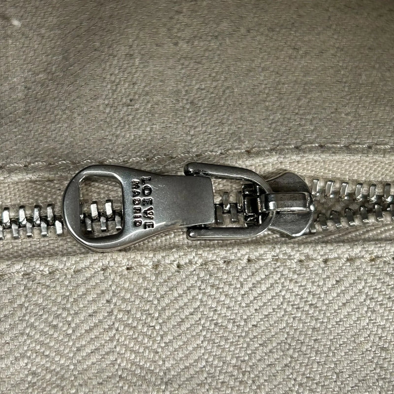 Loewe レザー ショルダーバッグ - ホワイト