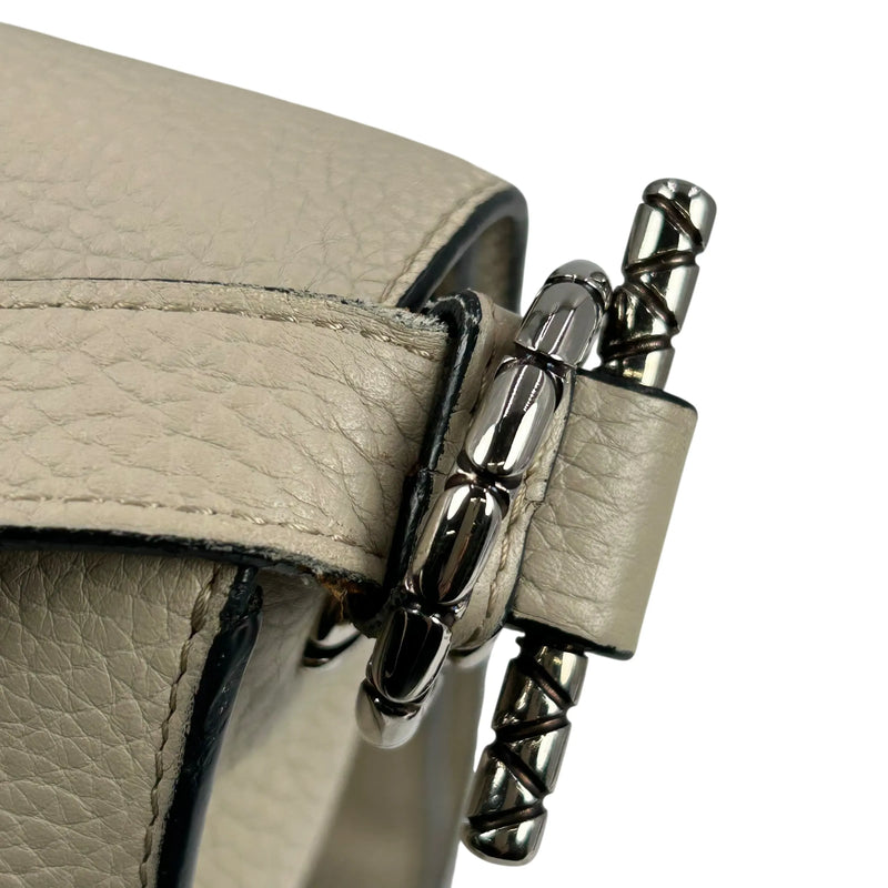 Loewe レザー ショルダーバッグ - ホワイト