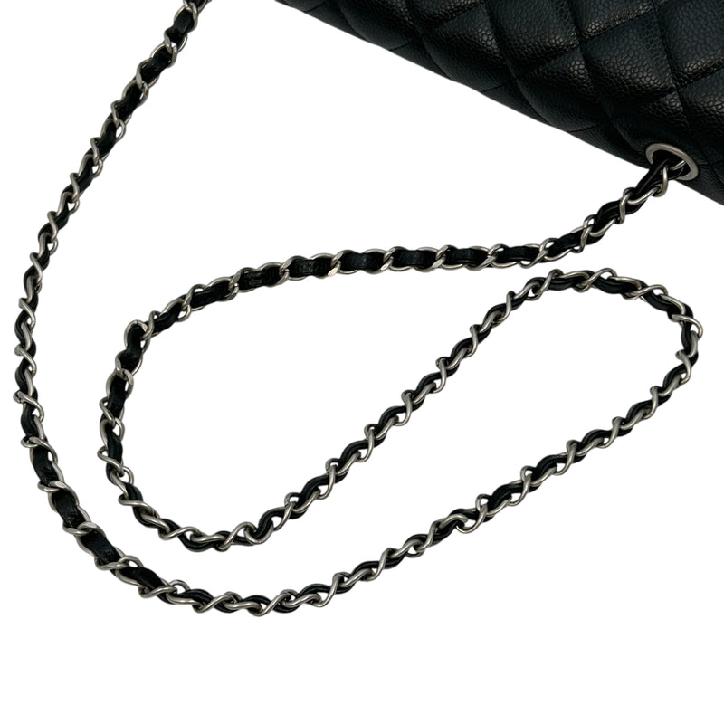 CHANEL キャビアスキン マトラッセ チェーンショルダーバッグ - ブラック