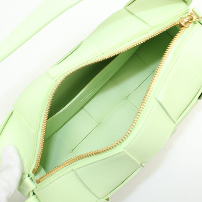 BOTTEGA VENETA Intrecciato Small Brick Cassette Lambskin Handbag - Green