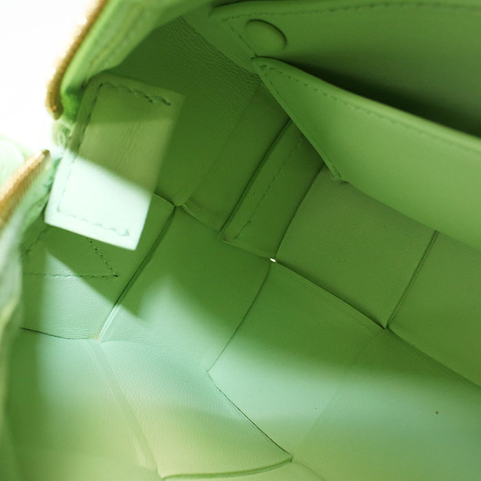 BOTTEGA VENETA Intrecciato Small Brick Cassette Lambskin Handbag - Green