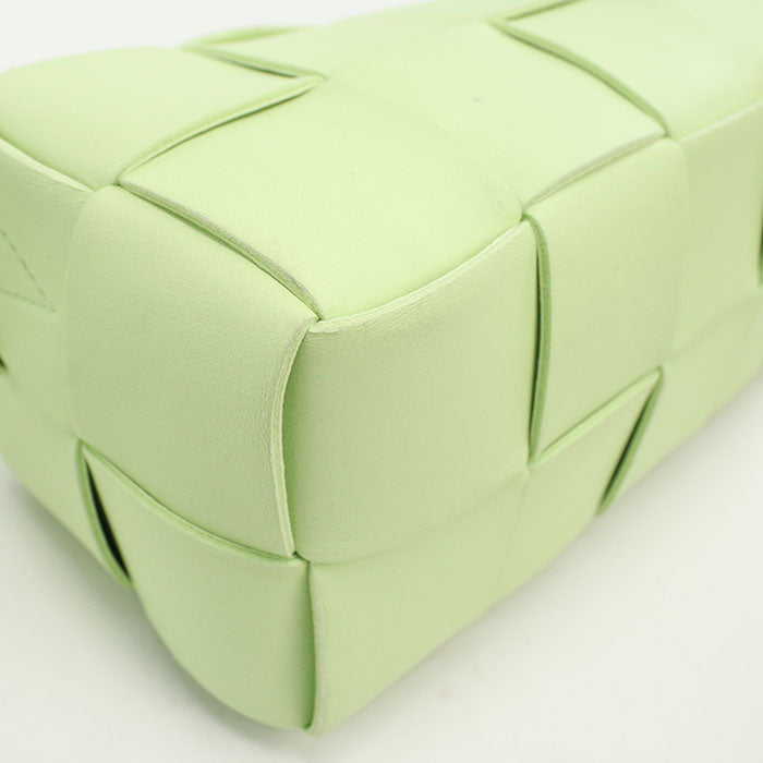 BOTTEGA VENETA Intrecciato Small Brick Cassette Lambskin Handbag - Green