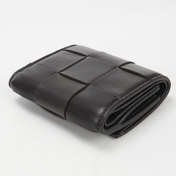 BOTTEGA VENETA【ボッテガ・ヴェネタ】 ファスナーウォレット カセット 三つ折り財布 ラムスキン レディース