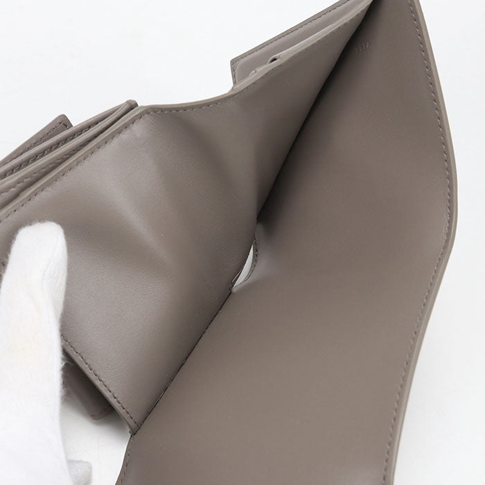 CELINE トリオンフ カーフスキン スモール フラップウォレット 三つ折り財布 コンパクトウォレット - グレー