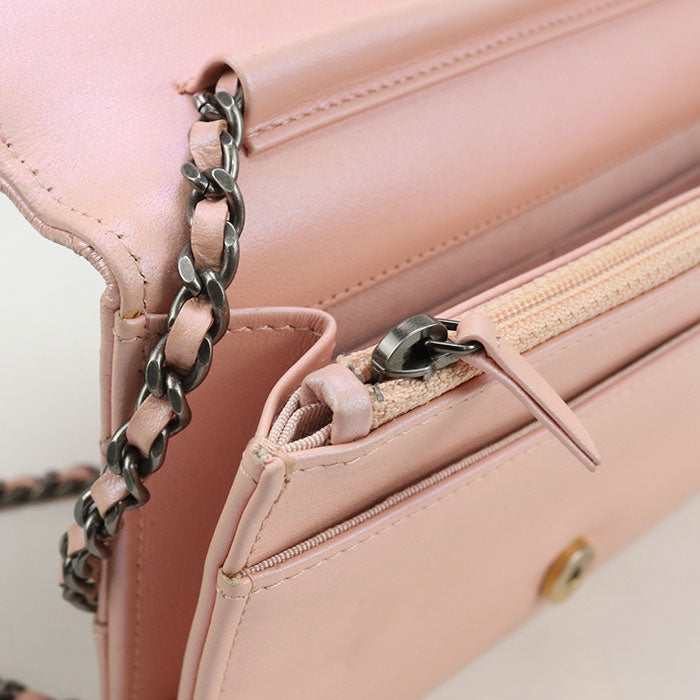 CHANEL Matelassé Leather Chain Wallet - Pink