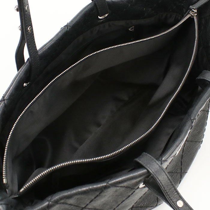 CHANEL On the Road Leather Tote Bag - Black
