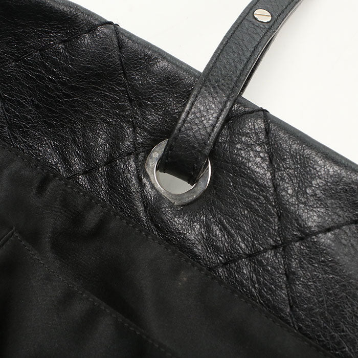 CHANEL On the Road Leather Tote Bag - Black