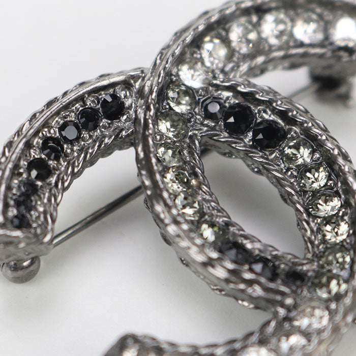 CHANEL Coco Mark Brooch - Metal