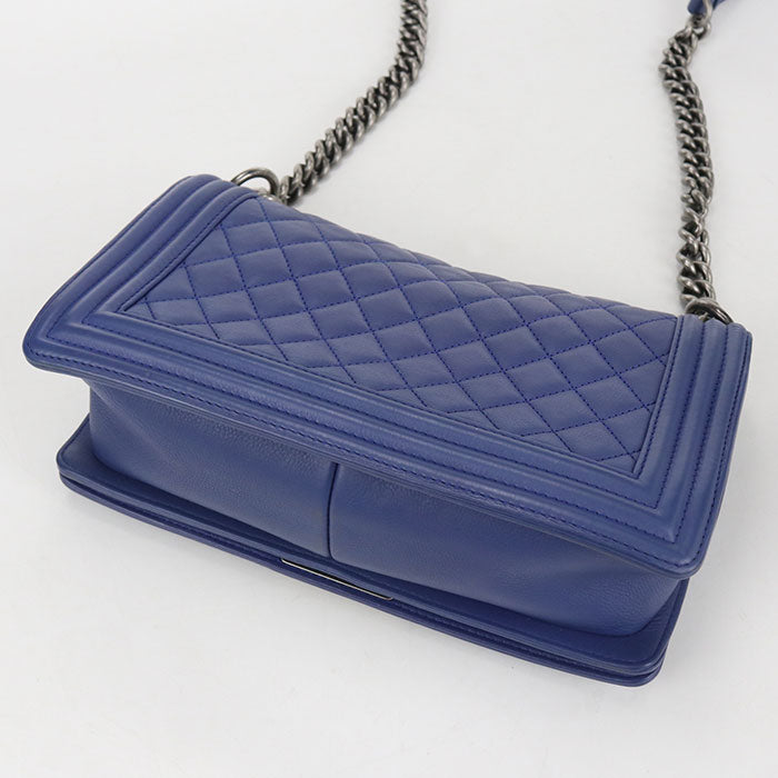 CHANEL Boy Chanel Medium Lambskin Chain Shoulder Bag - Blue