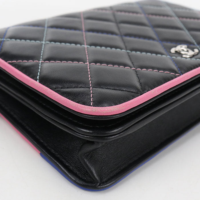 CHANEL Matelassé Lambskin Chain Wallet Shoulder Bag - Black 