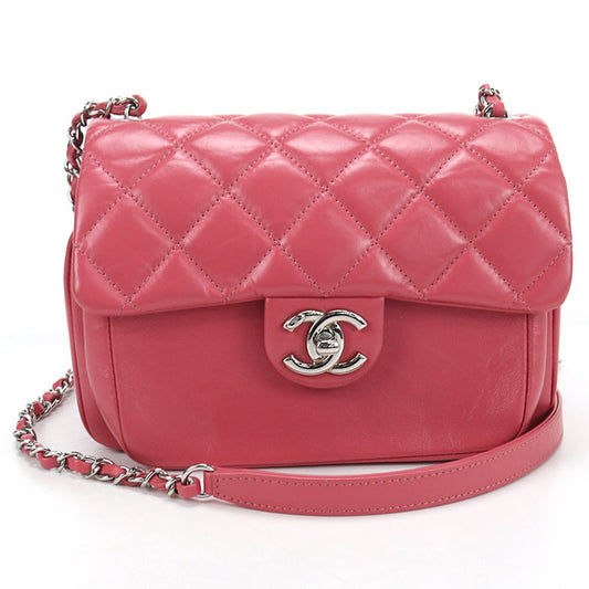 CHANEL Matelassé Lambskin Chain Shoulder Bag - Pink