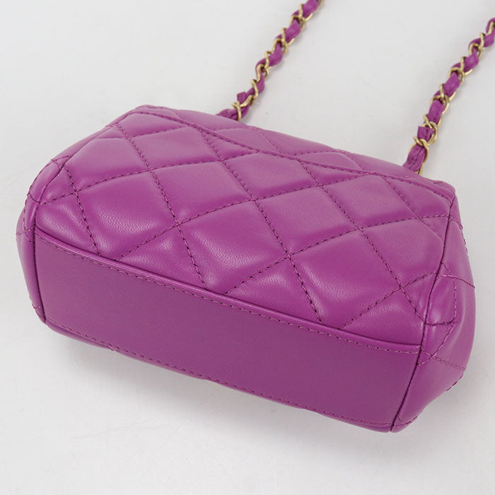 CHANEL Matelassé Lambskin Chain Shoulder Bag - Purple