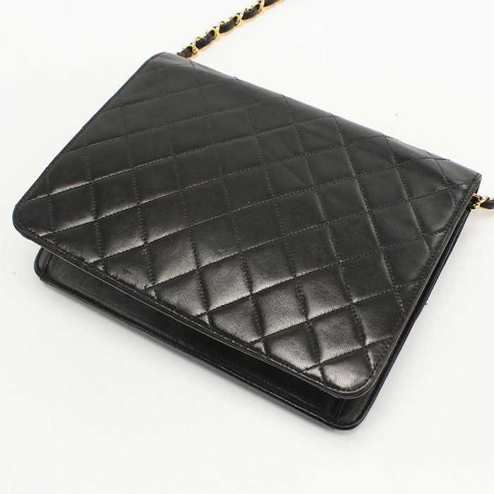 CHANEL Matelassé Lambskin Chain Shoulder Bag - Black 