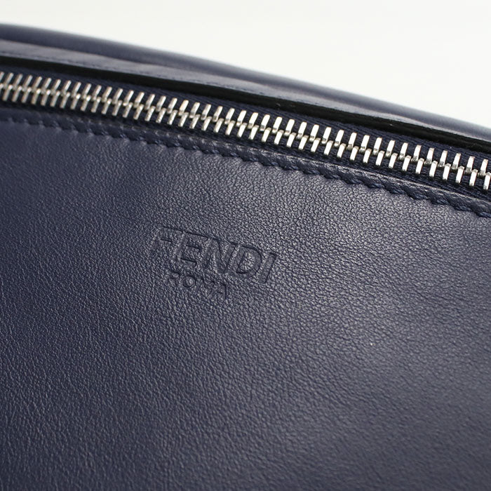 FENDI バグズアイ レザー ボディバッグ - ネイビー