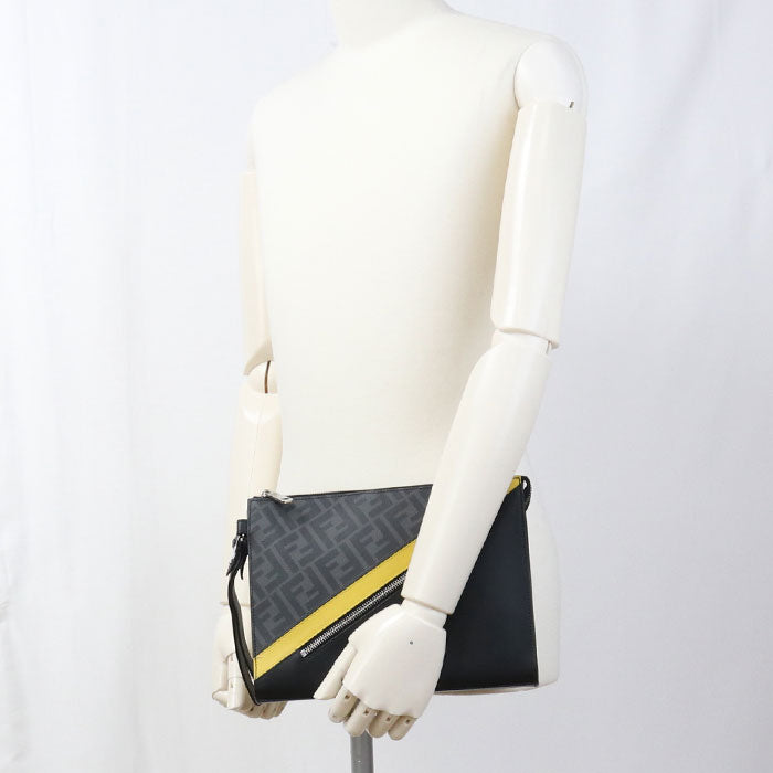 FENDI ダイアゴナル レザー クラッチバッグ - ブラック