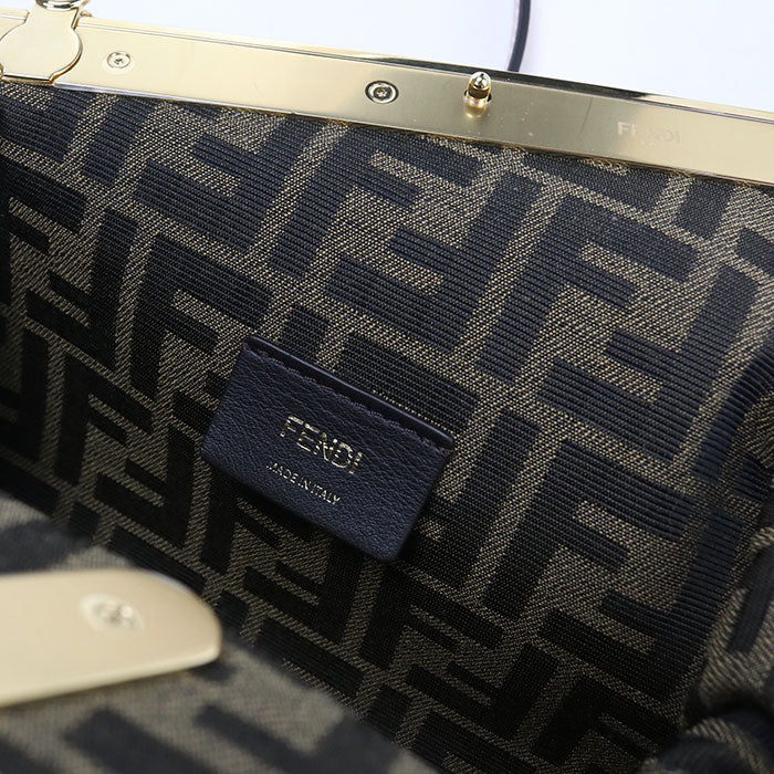FENDI【フェンディ】 8BP129 ファースト スモール ショルダーバッグ カーフ レディース
