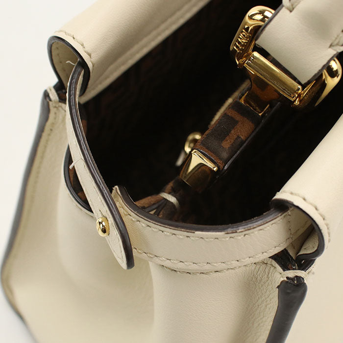 FENDI【フェンディ】 8BN244 2WAY ピーカブー ハンドバッグ カーフ レディース
