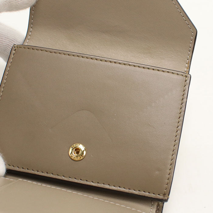 FENDI【フェンディ】 8M0480 FFダイヤモンド 三つ折り財布 カーフ レディース