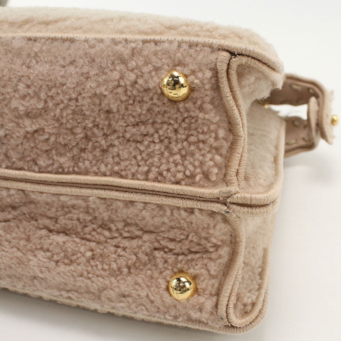 FENDI Peekaboo Iseeu Small Shearling Handbag/Shoulder Bag - Pink