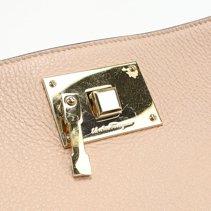 Ferragamo ガンチーニ スタジオ バケットバッグ ショルダーバッグ - ベージュ