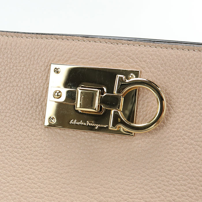 Ferragamo ガンチーニ ザ スタジオ カーフスキン バケットバッグ ショルダーバッグ - ベージュ