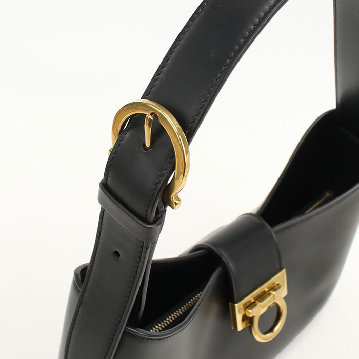 FERRAGAMO【フェラガモ】 21 0926 ワンショルダー ガンチーニ ショルダーバッグ カーフ レディース
