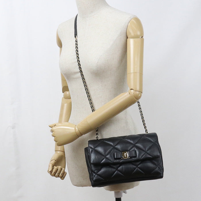 FERRAGAMO【フェラガモ】 21 E767 チェーン ヴァラリボン ショルダーバッグ カーフ レディース
