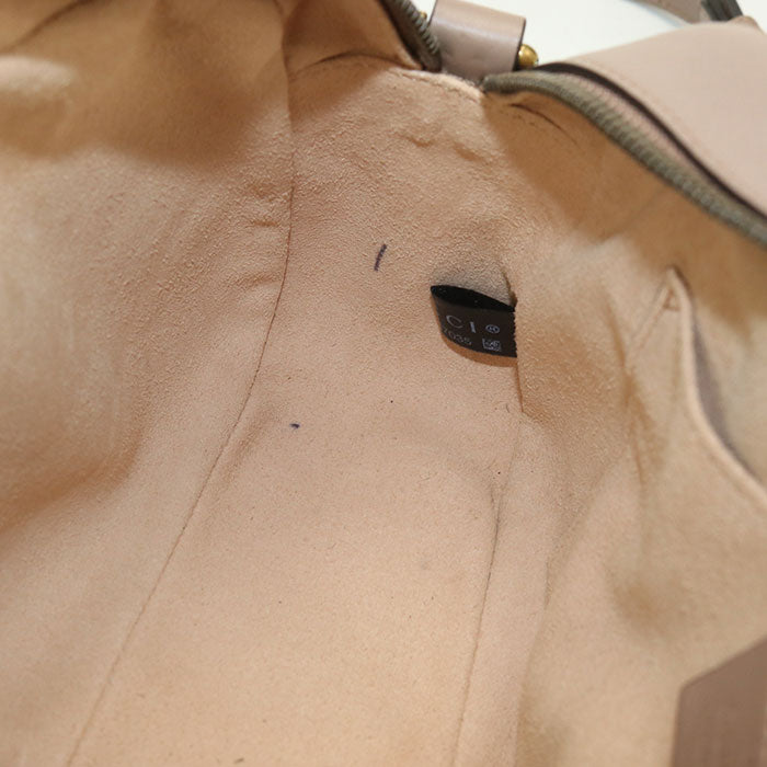 GUCCI GGマーモント スモール カメラバッグ キルティングレザー ショルダーバッグ - ベージュ