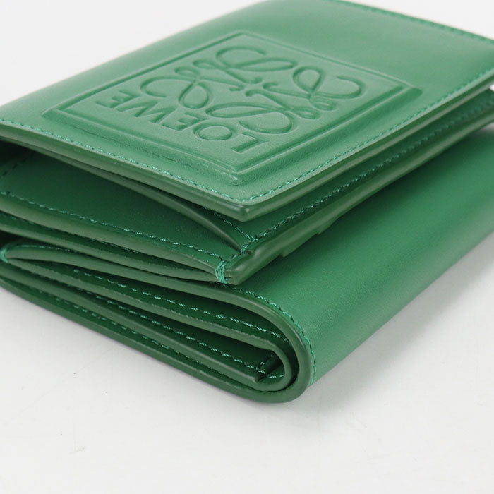 LOEWE Anagram Trifold Wallet in Calfskin - Green