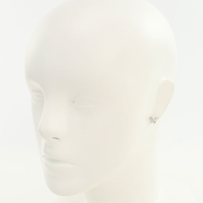 LOUIS VUITTON Essential V Stud Earrings - Metal 