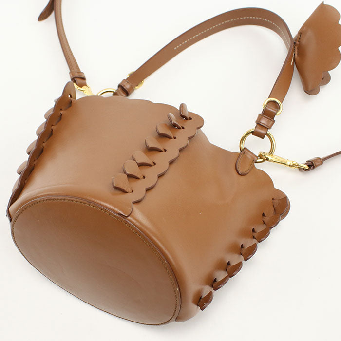 MIUMIU カーフスキン ハンドバッグ ショルダーバッグ - ブラウン