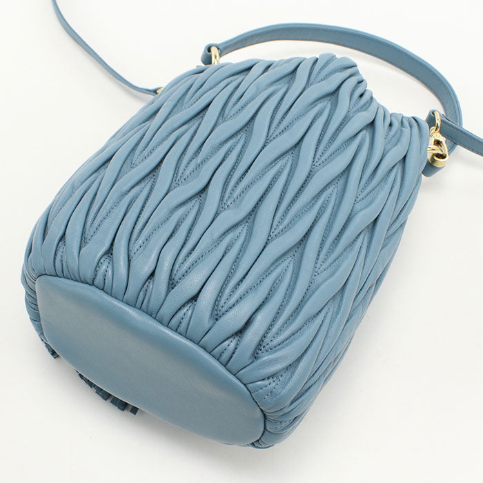 MIUMIU(OUTLET)【ミュウミュウ アウトレット】 5BE084 2WAY バケットバッグ マトラッセ ショルダーバッグ/ラムスキン レディース