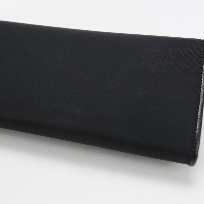 PRADA レザー トライアングル 二つ折り長財布 ロングウォレット - ブラック