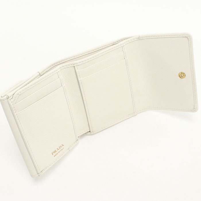 PRADA【プラダ】 1MH0432CYS F0009 ソフトグレインレザー 三つ折り財布 カーフ レディース