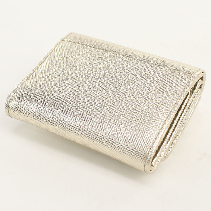 PRADA【プラダ】 1MH043 サフィアーノトライアングル 三つ折り財布 レザー レディース
